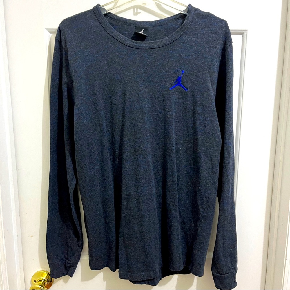 MICHAEL JORDAN AIR BASKETBALL JUMPMAN LONG SLEEVE SHIRT size Men Large gray/blue